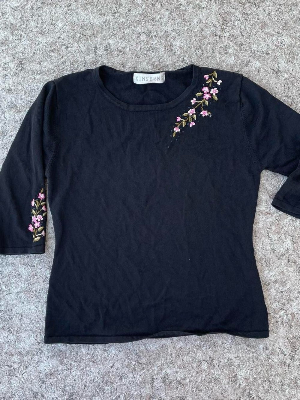 Black Floral Embroidered Women's Tee